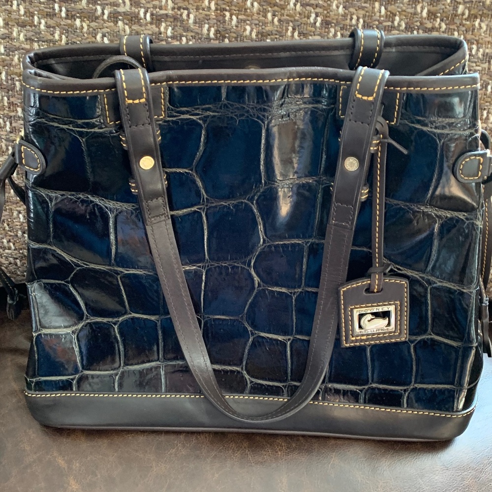 Dooney & Bourke Handbag